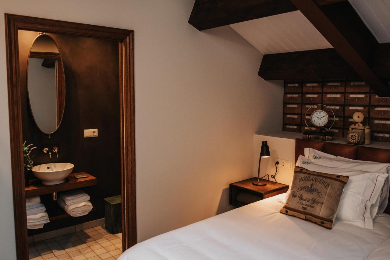 1930 Boutique Hotel Arzúa 外观 照片