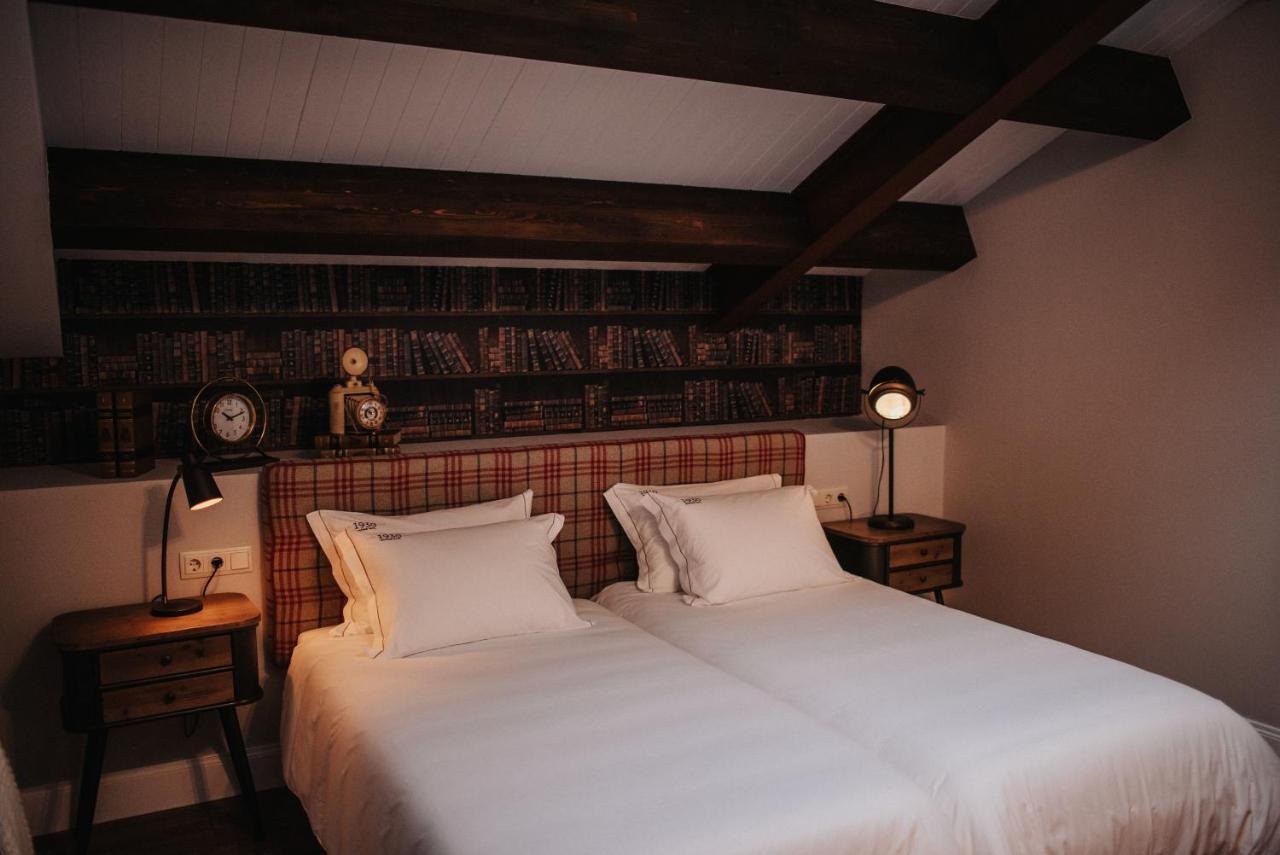 1930 Boutique Hotel Arzúa 外观 照片